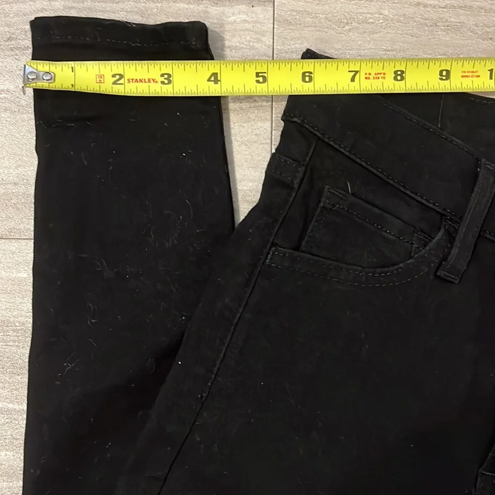 Levi’s 720 High Rise Jet Black Super Skinny Jeans